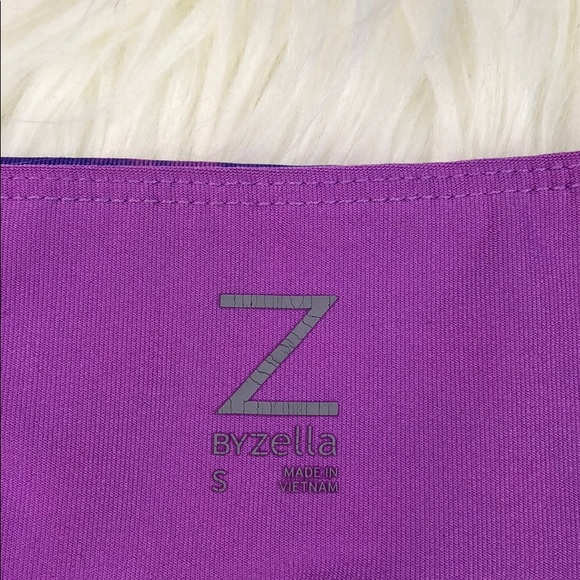 Zella purple and pink crop Capri leggings - Picture 3 of 3